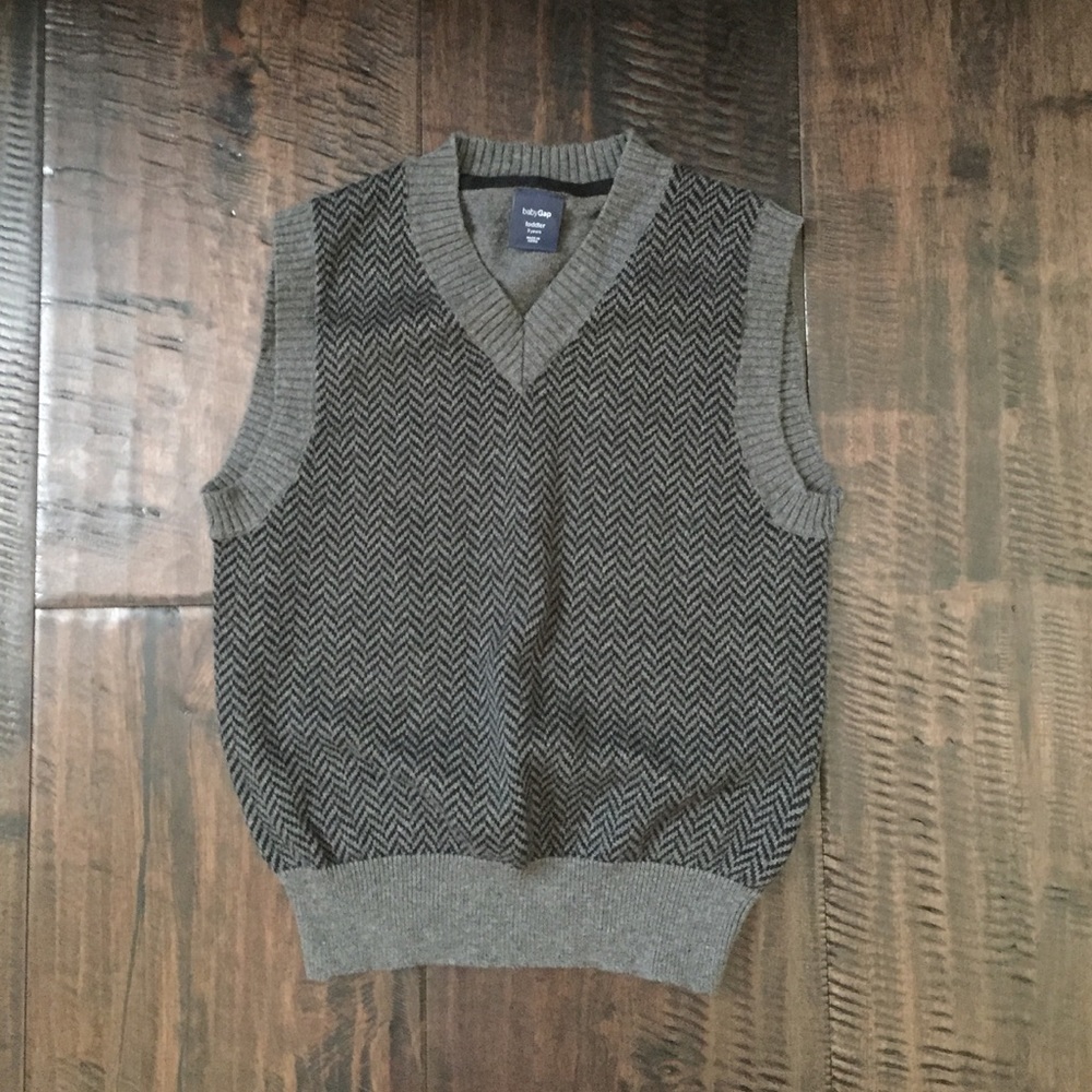 Gap sweater vest