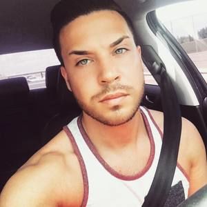 Meet your Posher, Robert