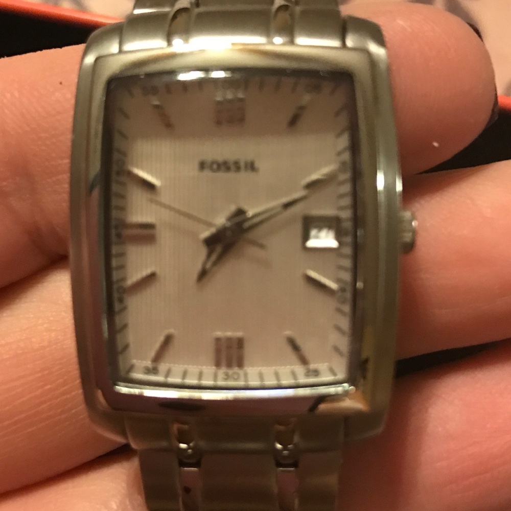 New in Box Fossil Ladies Dress Watch