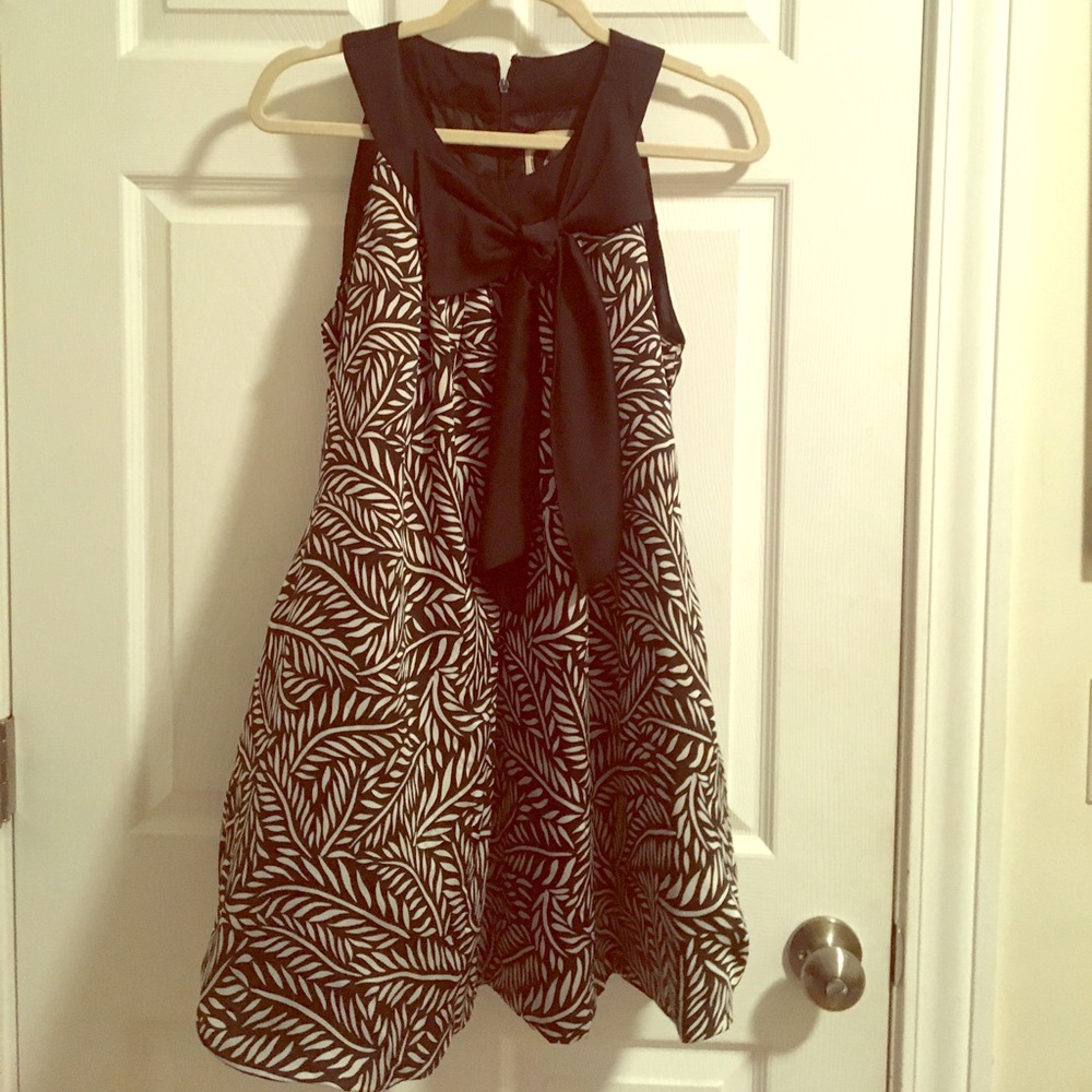 Forever 21 balloon dress with pockets