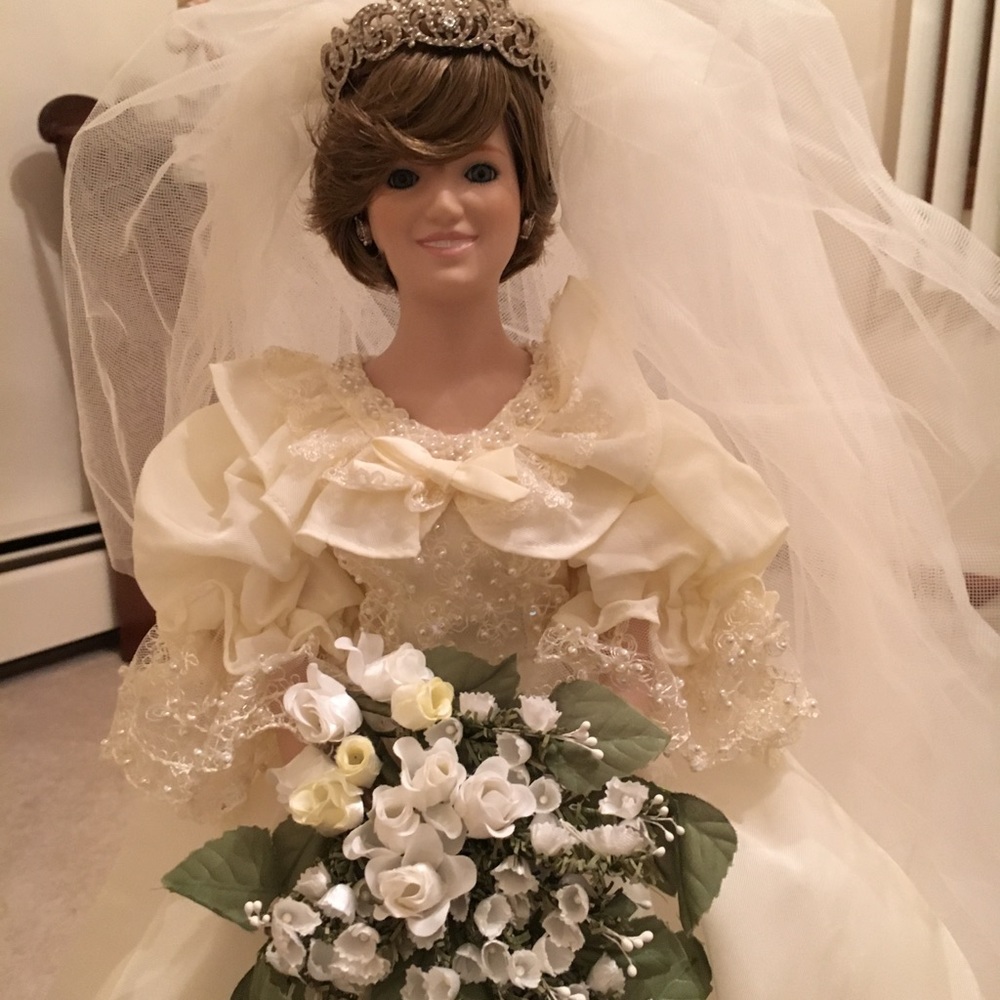 Princess Diana Royal Wedding Collector Doll