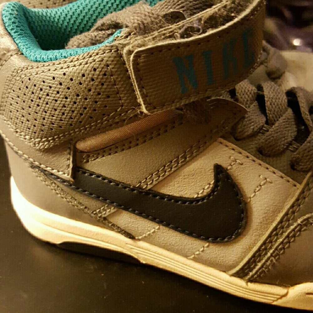 Nikes high tops