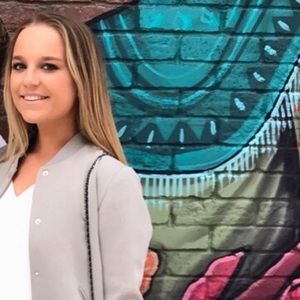 Meet your Posher, Sydney