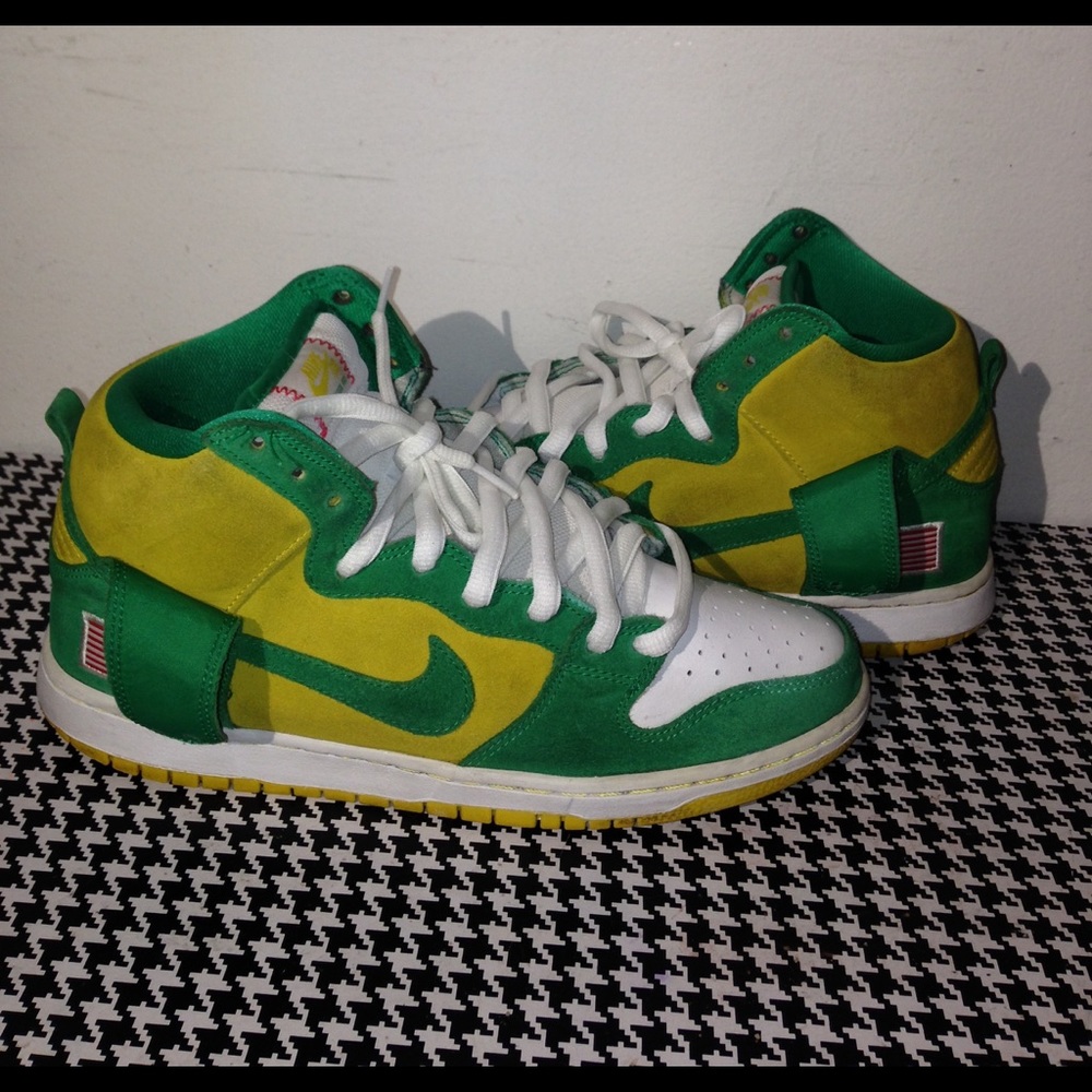 Nike Dunk High Pro SB Sz 9.5 Grn Yllw AUTHENTIC