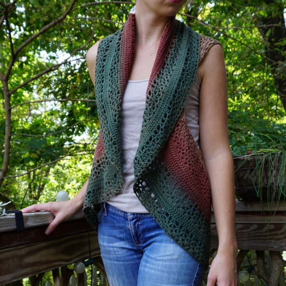 Crochet ombre vest by Umgee