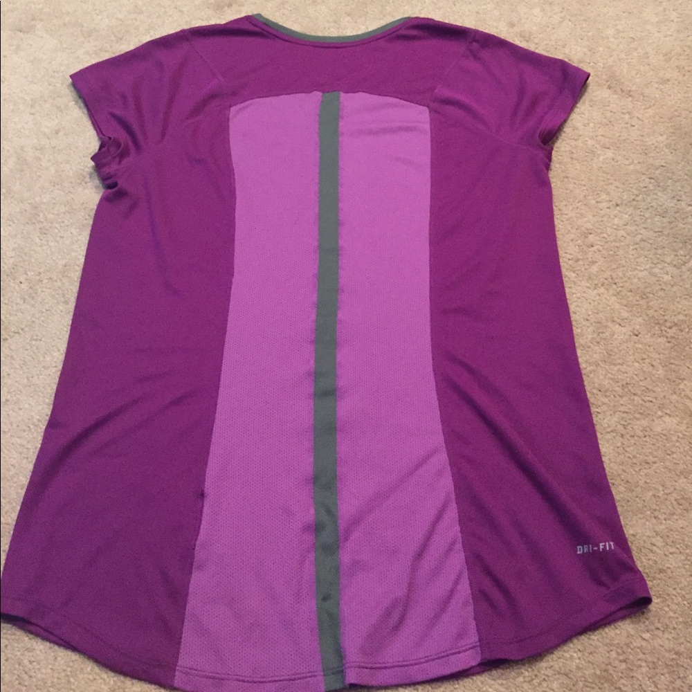 Nike Dri-fit Top - Picture 3 of 3