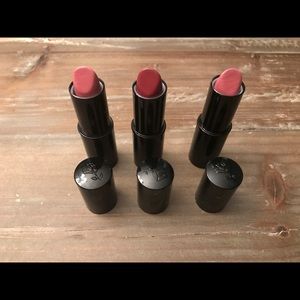 Lancôme Lipstick Bundle! Lancôme Lipstick Bundle!