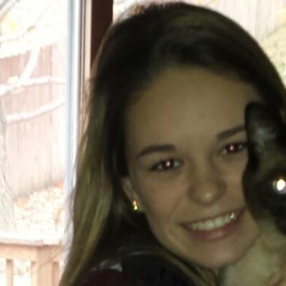 Meet your Posher, Deborah