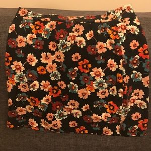 H&M floral skirt H&M floral skirt