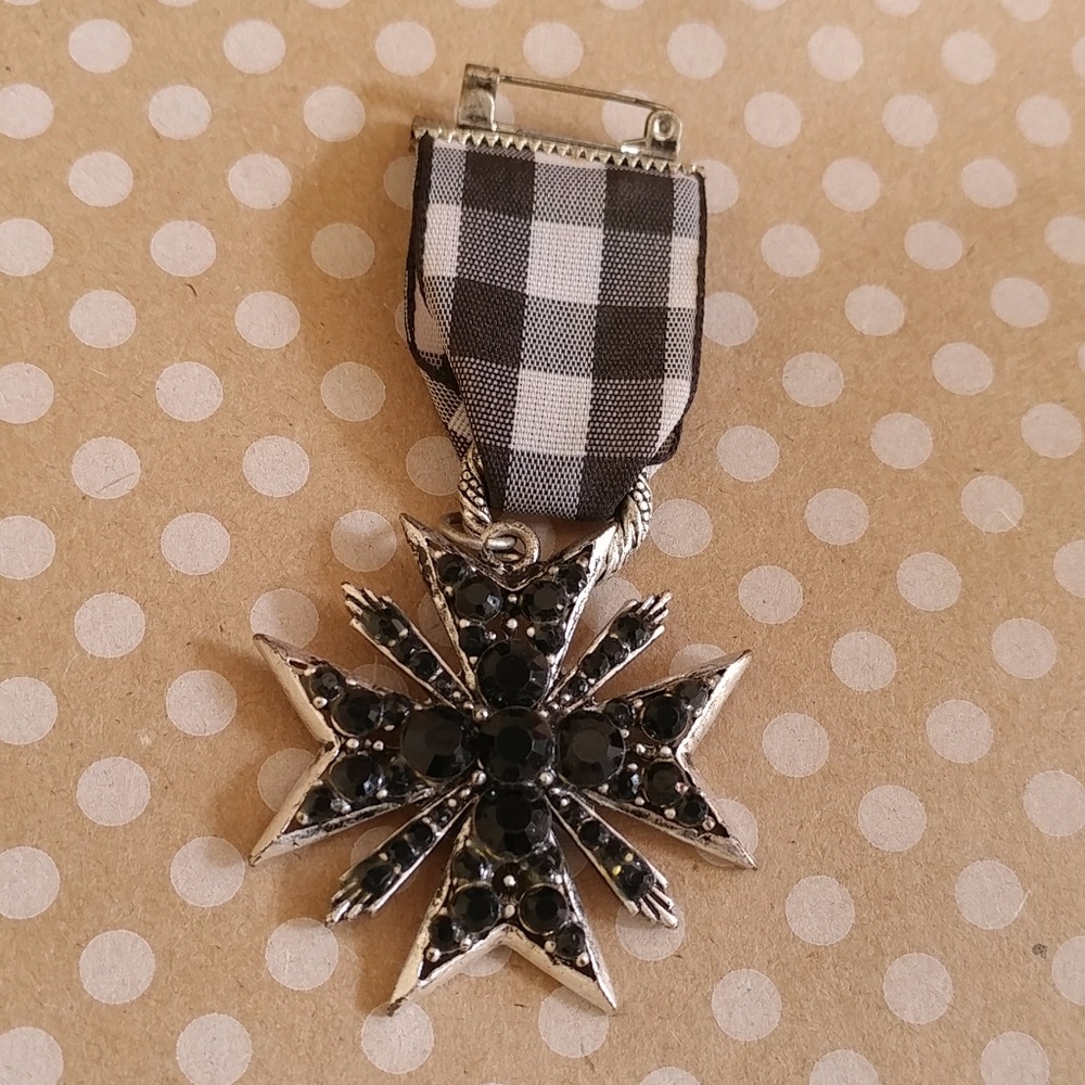 Black Rhinestone Military Badge (Brooch)