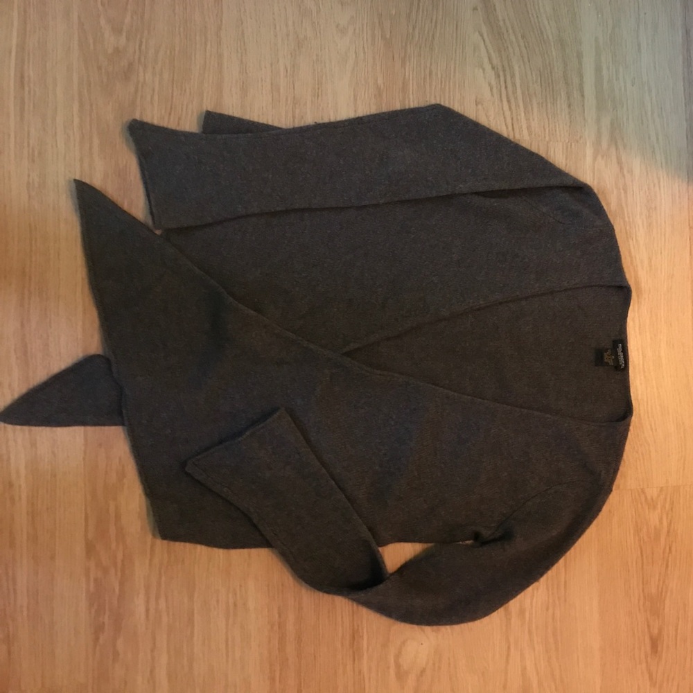 Philosophy 100% cashmere Drape Sweater