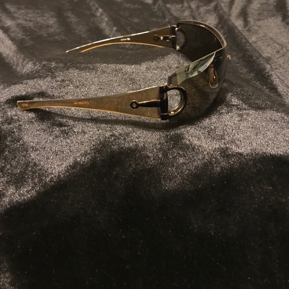 Sunglasses - Picture 2 of 3