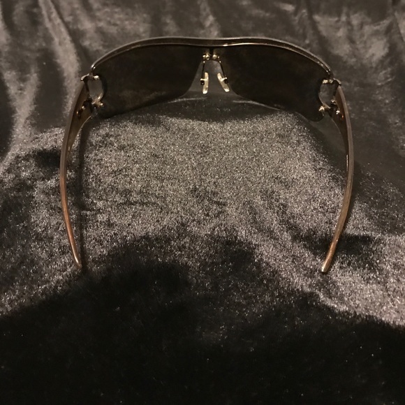 Sunglasses - Picture 3 of 3