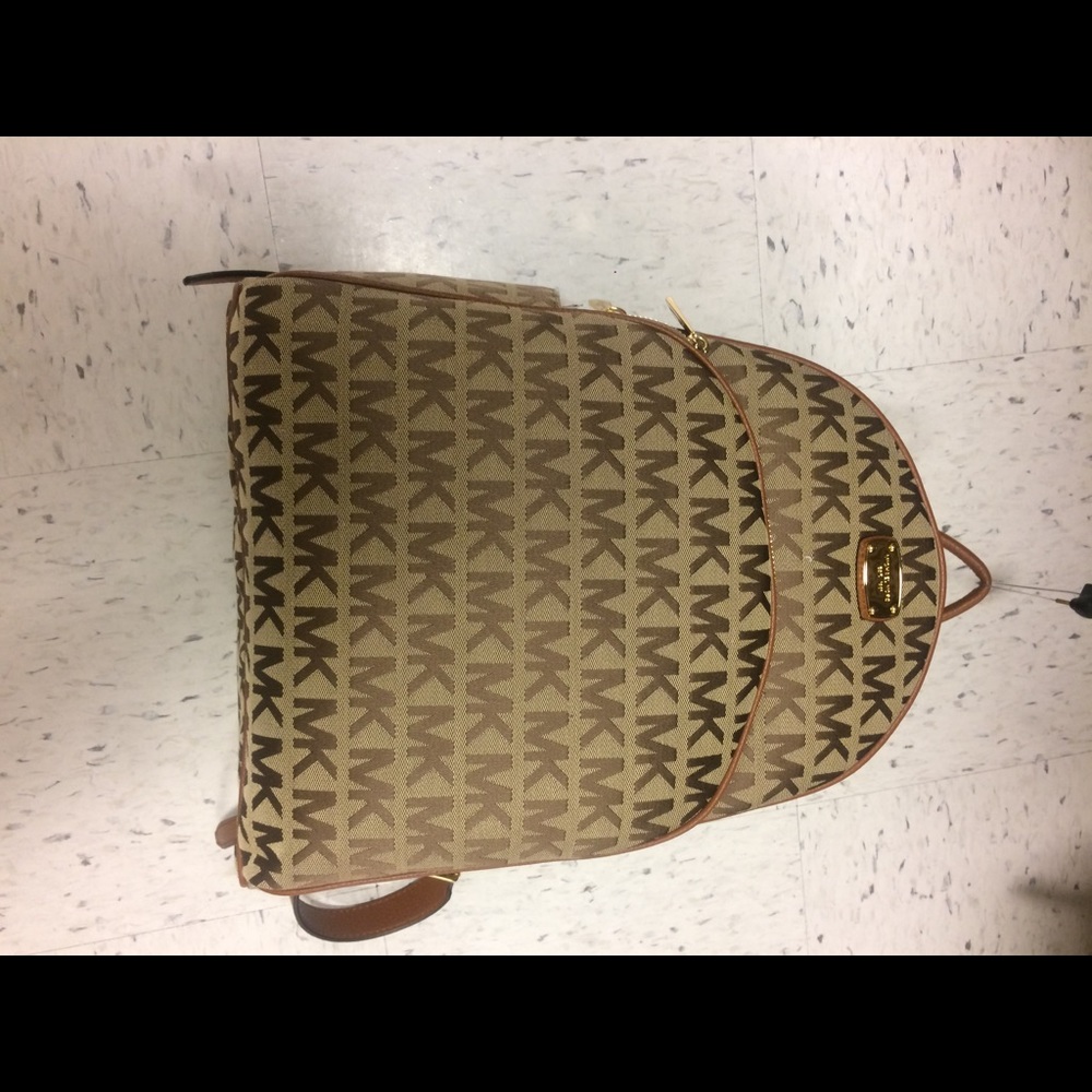 Mk backbag