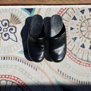 Dansko black clogs size 39
