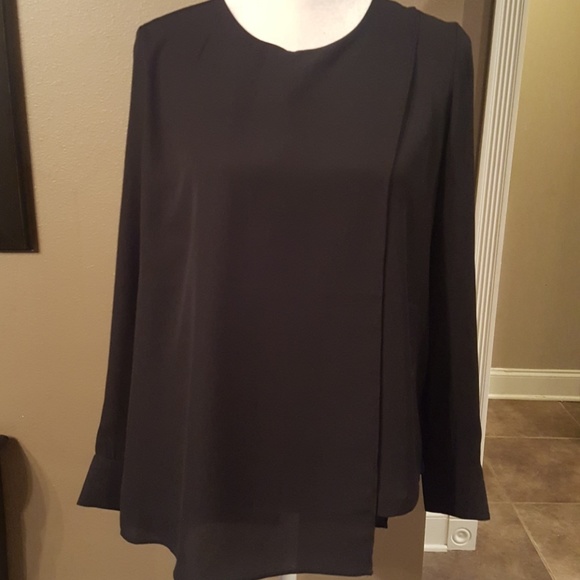 Premise Studio Long Sleeve Overlap Blouse - Picture 3 of 8