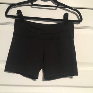 Lululemon black spandex