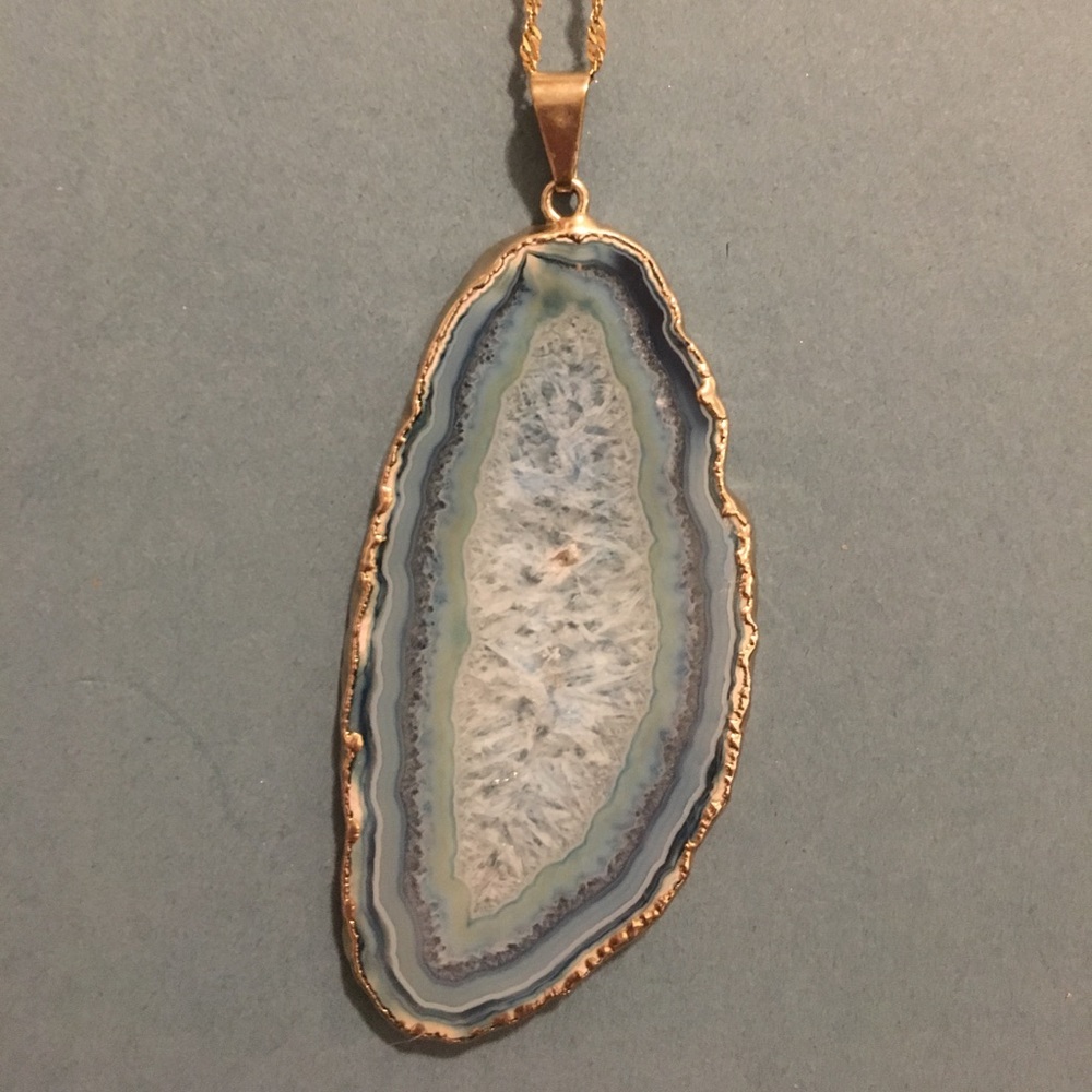 Gorgeous oval gemstone necklace
