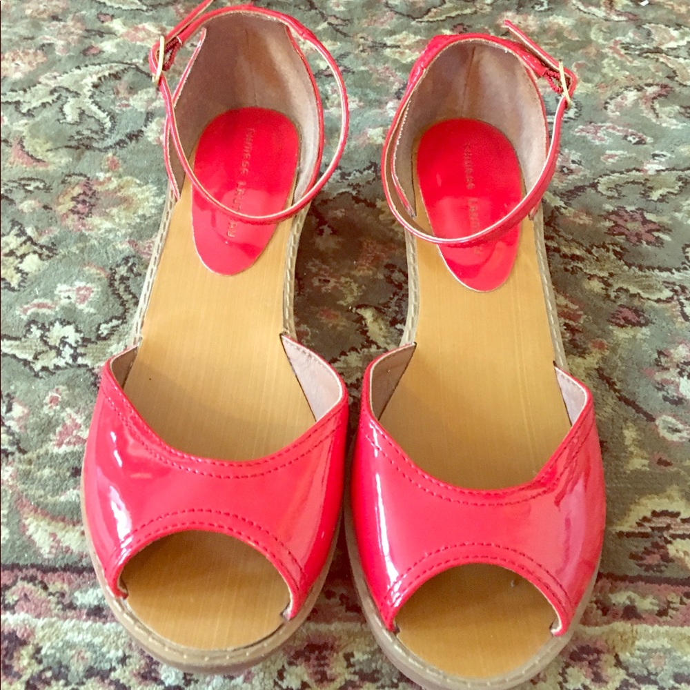 Chinese Laundry Sandals