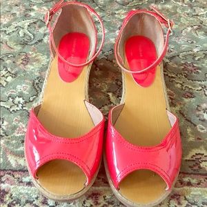 Chinese Laundry Sandals