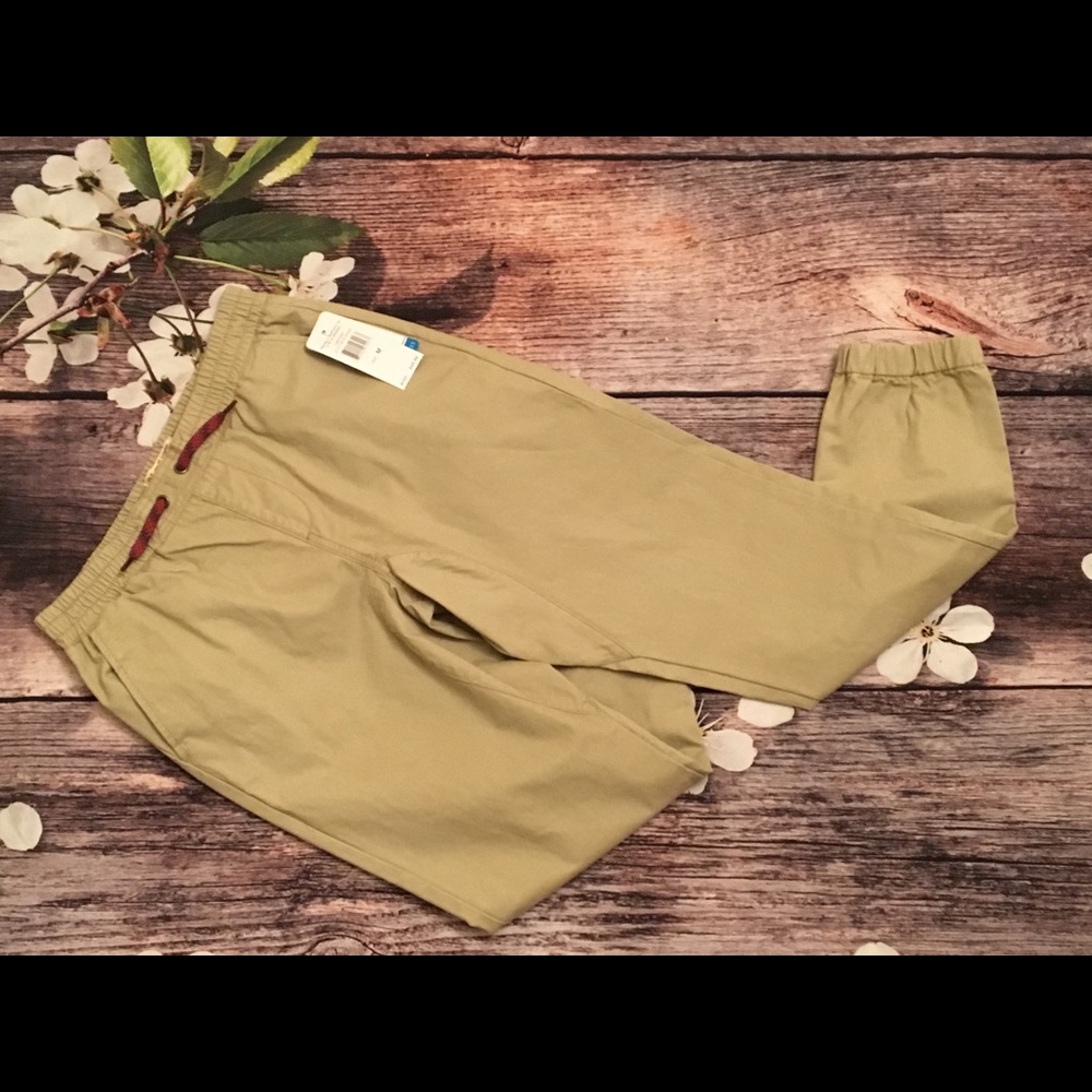 NWT Size M (10) Boy’s Khaki Joggers