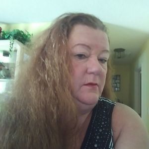 Meet your Posher, Carol