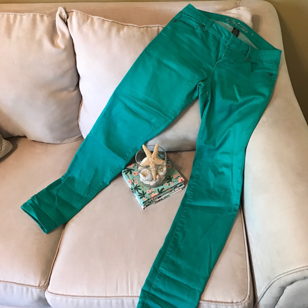 Pants - Picture 4 of 4