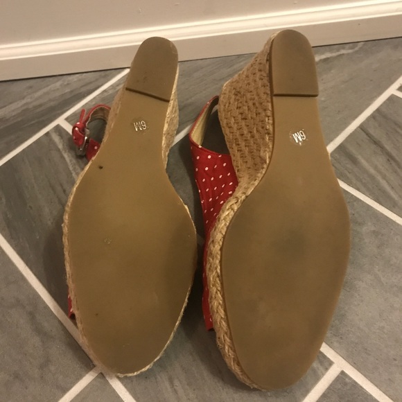 Michael Kors red polka dot wedges Size 6 - Picture 5 of 5