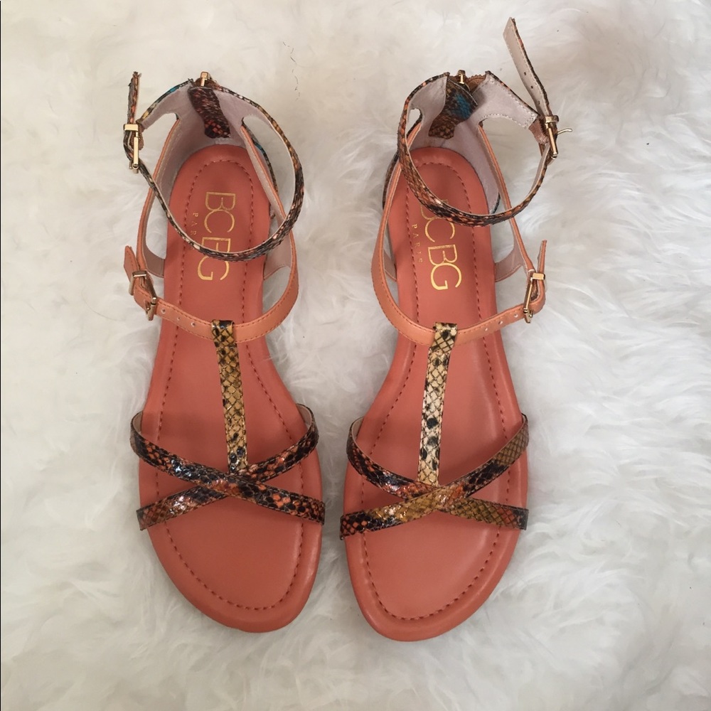 NWOT BCBG sandals, size 8.5