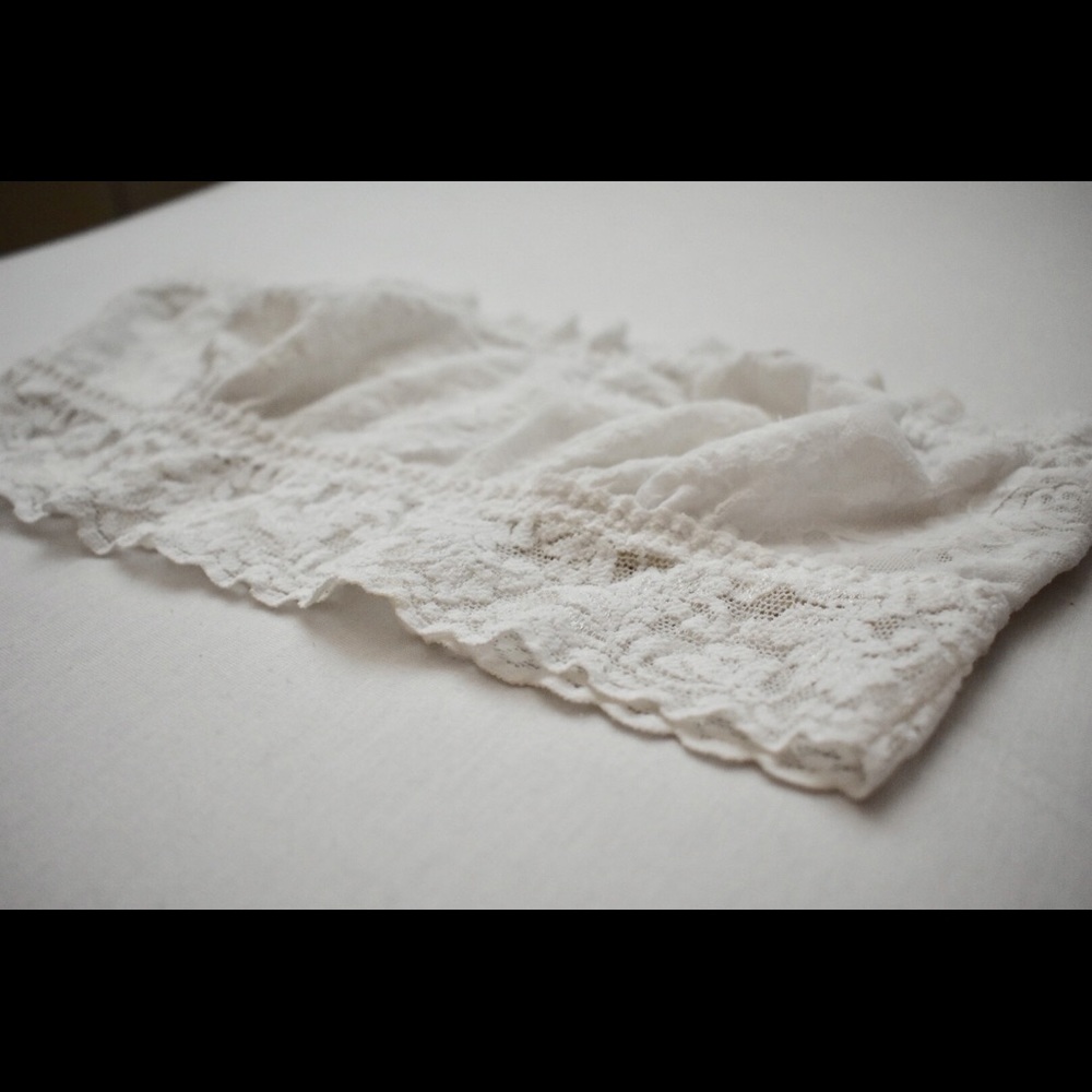 Hanky Panky White Lace Bandeau Bralette