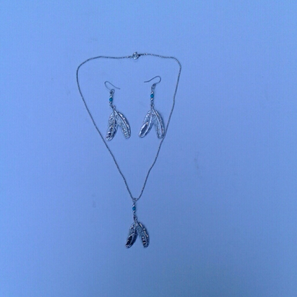 Date of American father necklace and earring set