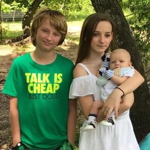 Meet your Posher, Candis