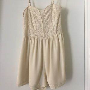 Lace white romper