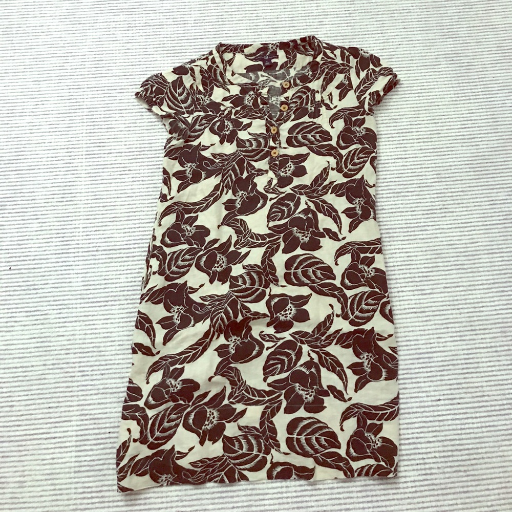 Hawaiian floral print dress