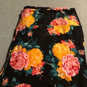 LuLaRoe TC Leggings