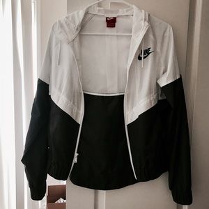 Nike windbreaker