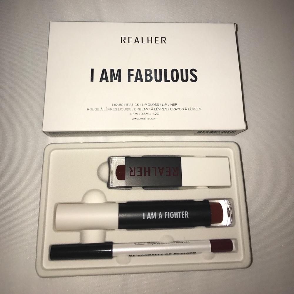 REALHER Lip Set