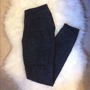 Black leopard print jeans, size 27