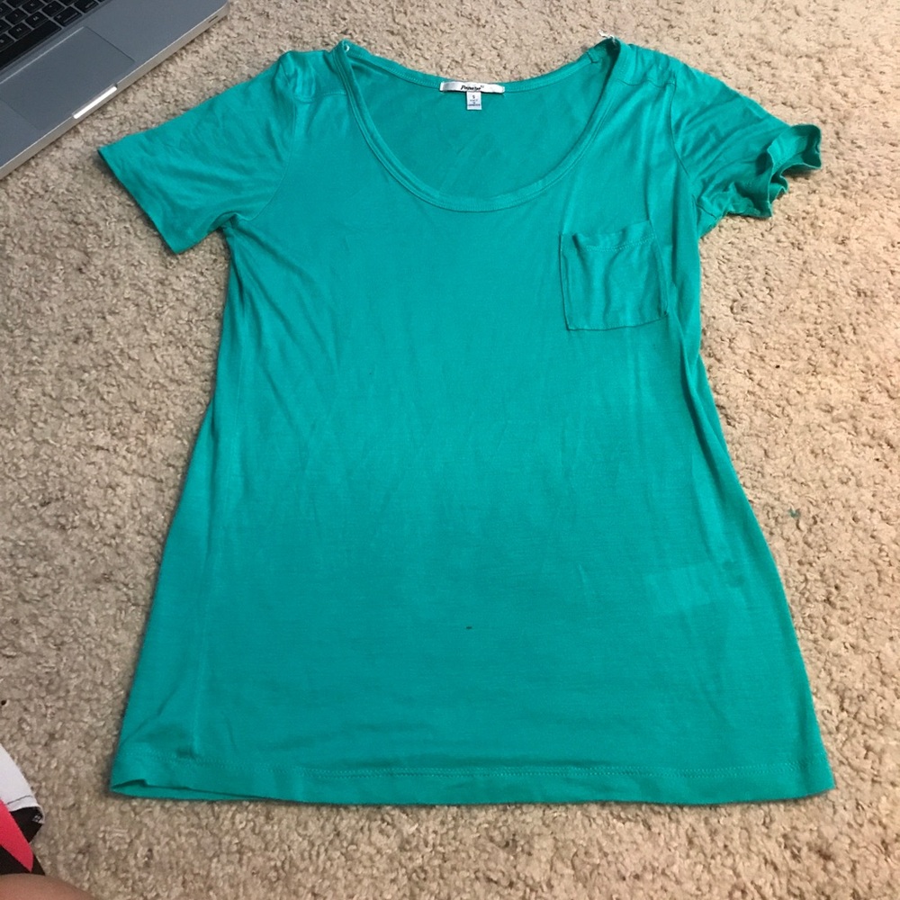 stretchy top