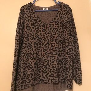 Old Navy sweater