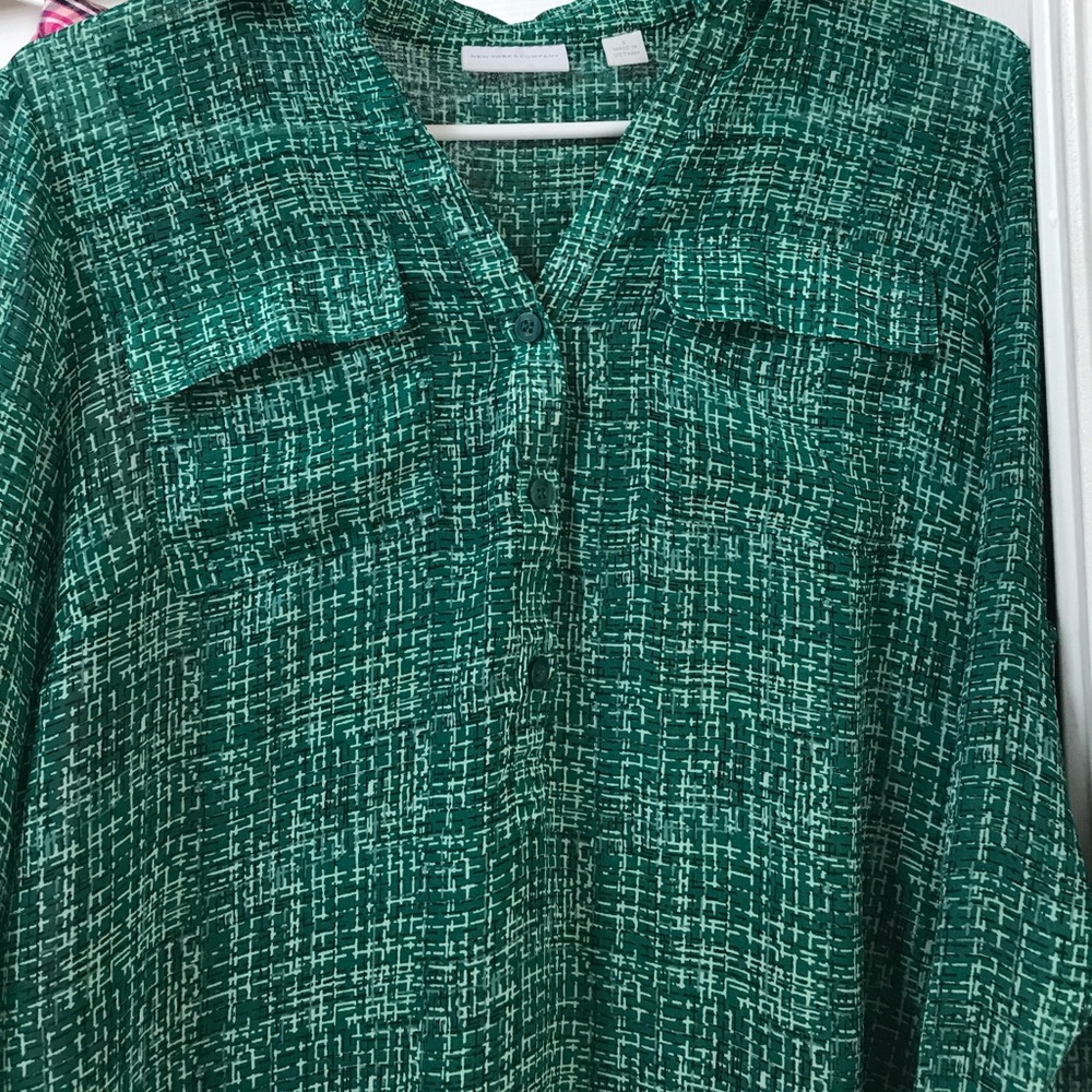 Comfortable tops!! - Picture 2 of 5