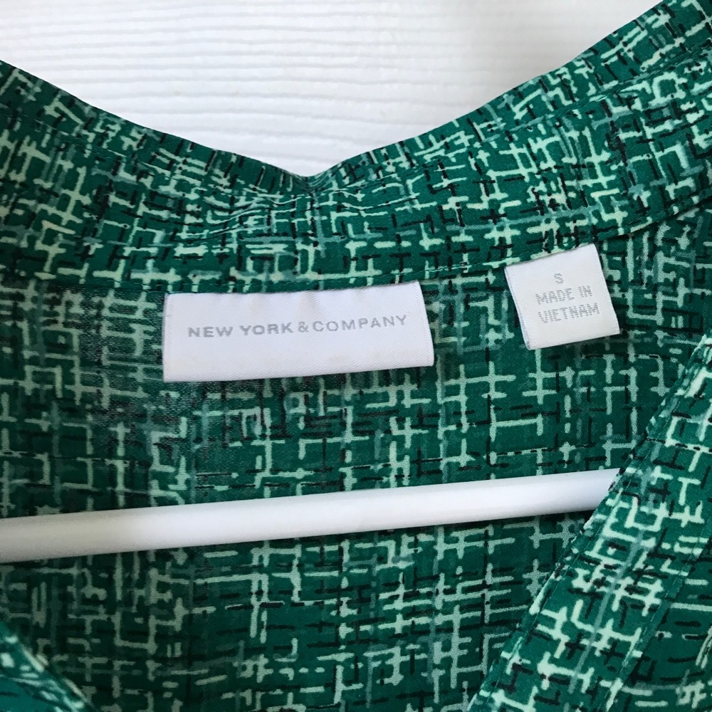 Comfortable tops!! - Picture 4 of 5