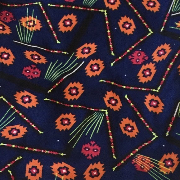 💙NWT one size on blue - Picture 2 of 4