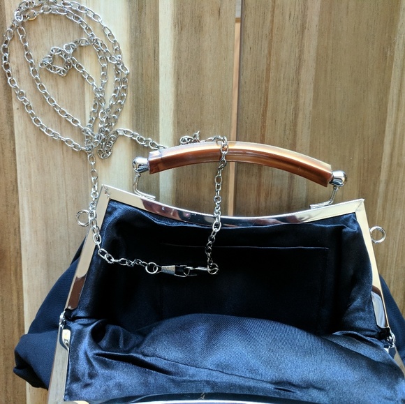 Evening purse NWOT - Picture 3 of 7