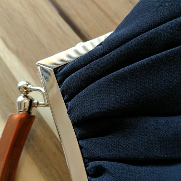 Evening purse NWOT - Picture 4 of 7