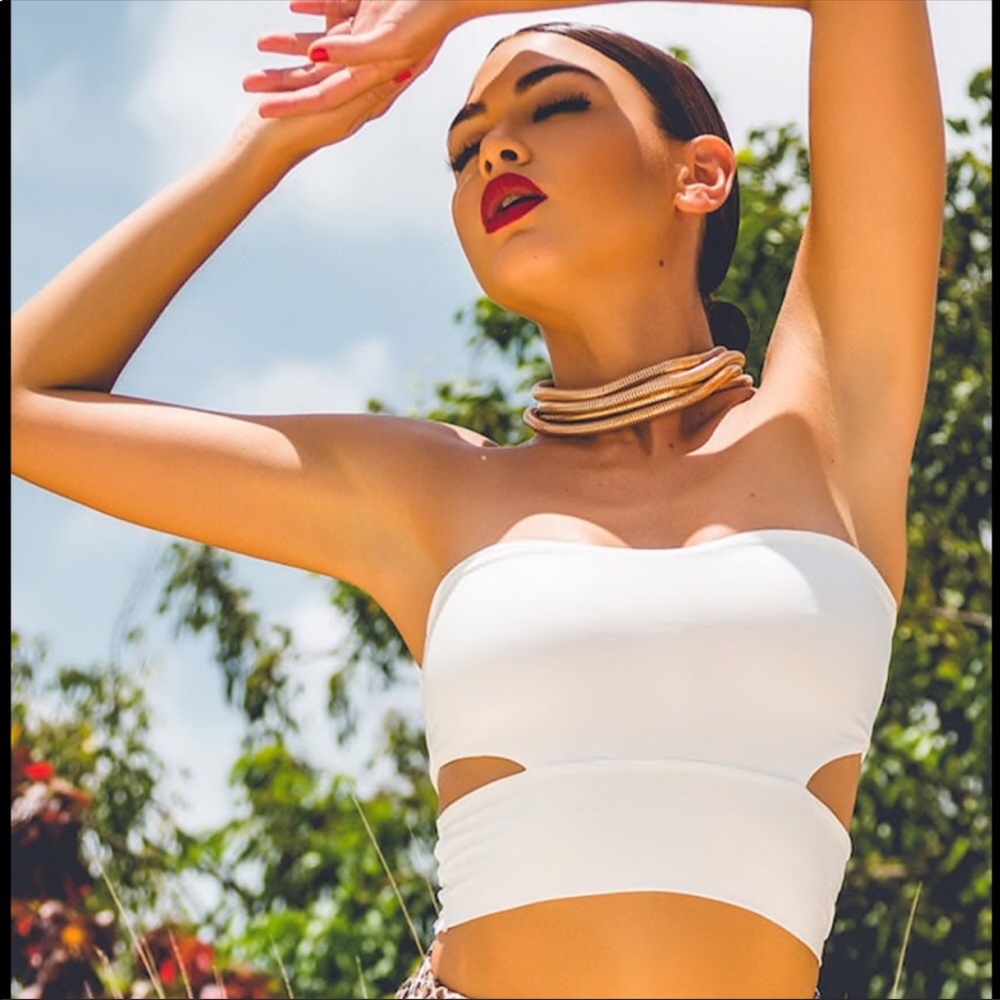 White crop top brand new