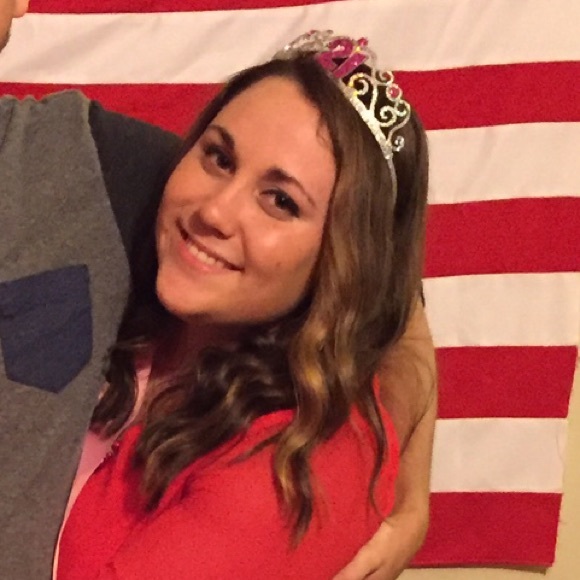 Meet your Posher, Amber - Picture 1 of 1