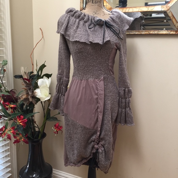boutique Dresses & Skirts - 🌹Stunning steampunk unique on trend sweater dress