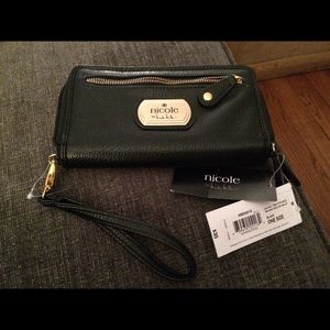 Nicole black wallet