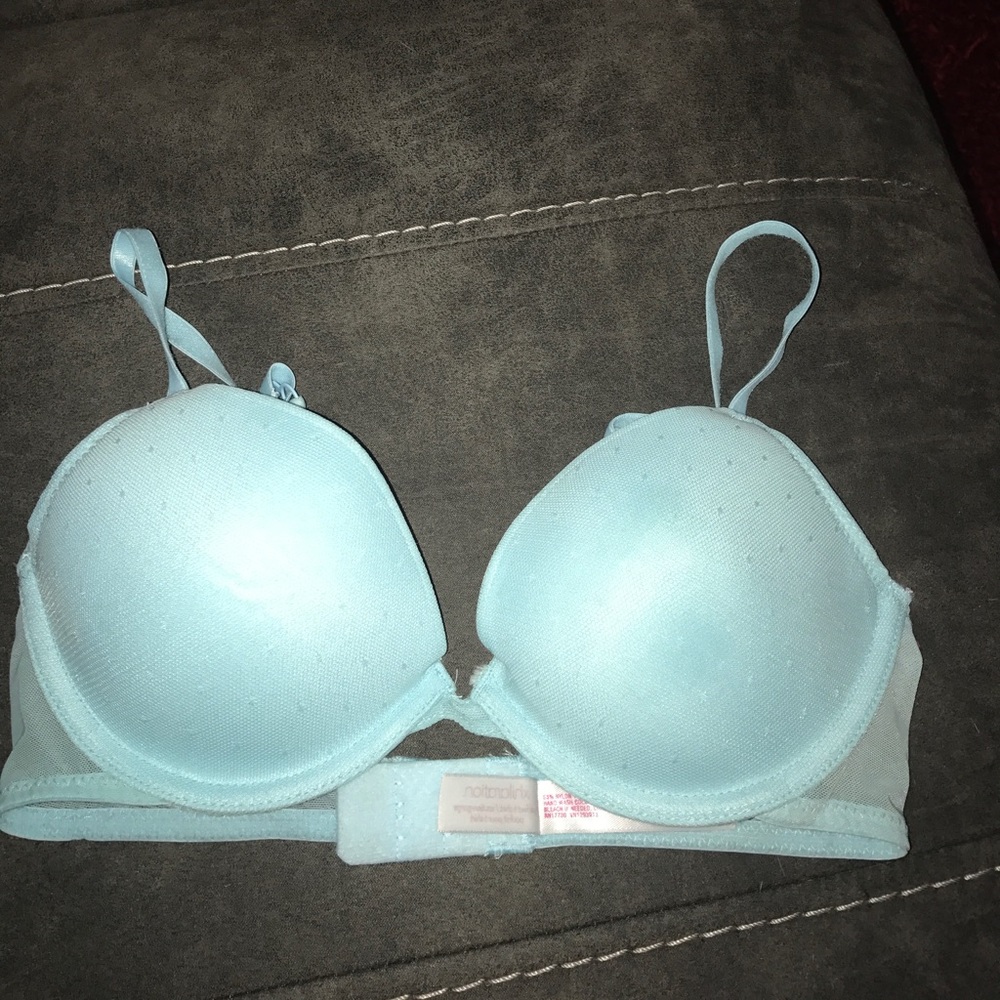 Xhilaration NWT bra 34B